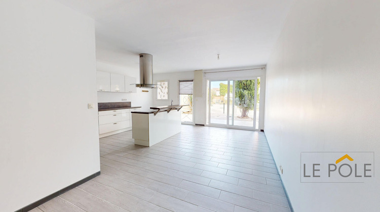 Ma-Cabane - Vente Appartement MONTSEGUR-SUR-LAUZON, 65 m²
