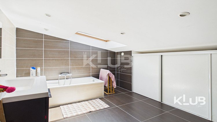 Ma-Cabane - Vente Appartement MOROSAGLIA, 110 m²