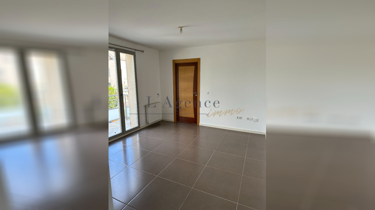 Ma-Cabane - Vente Appartement MOUSSY-LE-NEUF, 39 m²