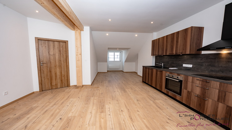 Ma-Cabane - Vente Appartement Mouthe, 62 m²