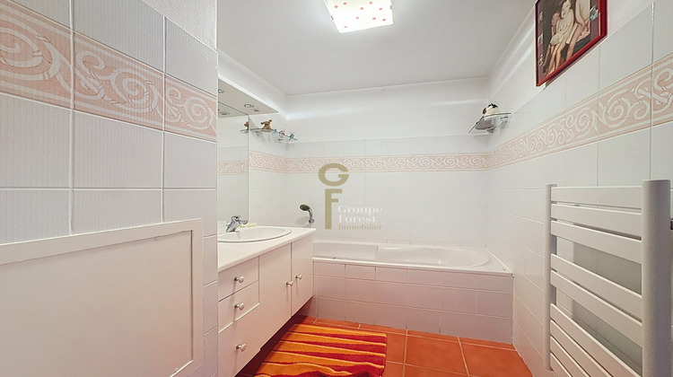 Ma-Cabane - Vente Appartement Mouvaux, 105 m²