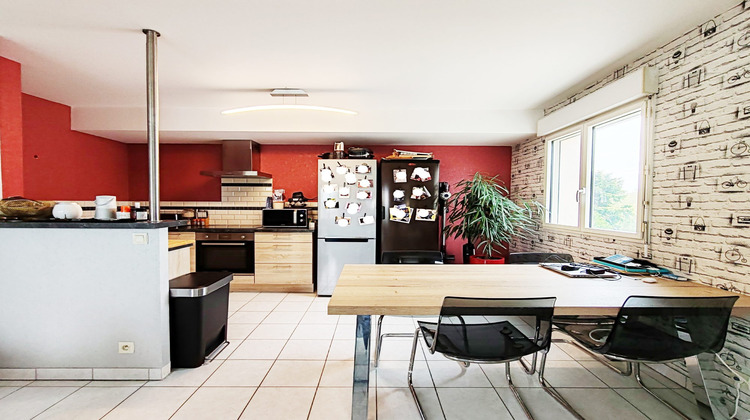 Ma-Cabane - Vente Appartement Mûrs-Erigné, 65 m²