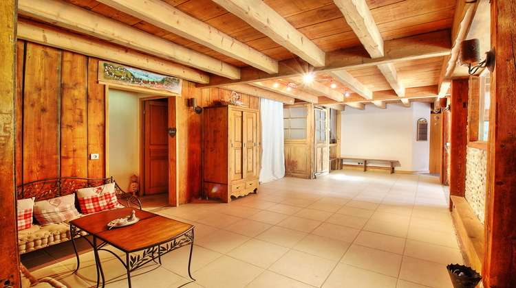 Ma-Cabane - Vente Appartement Nancy-sur-Cluses, 240 m²