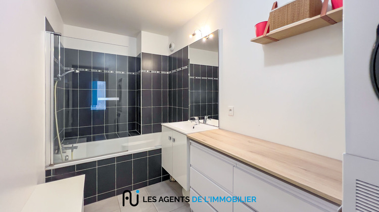 Ma-Cabane - Vente Appartement NANTERRE, 61 m²