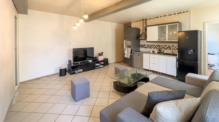 Ma-Cabane - Vente Appartement NANTERRE, 63 m²