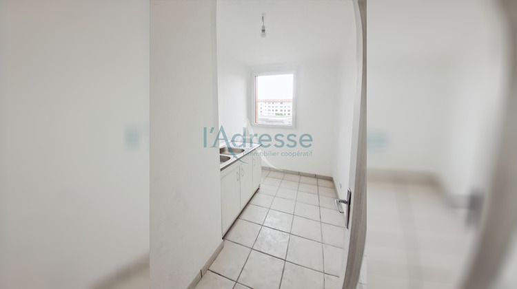 Ma-Cabane - Vente Appartement NANTERRE, 25 m²