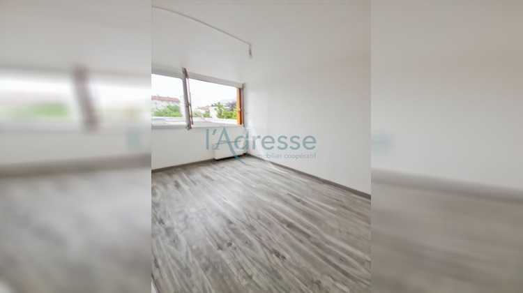 Ma-Cabane - Vente Appartement NANTERRE, 25 m²
