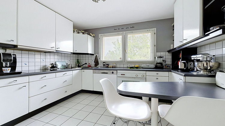 Ma-Cabane - Vente Appartement NANTERRE, 101 m²
