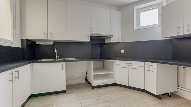 Ma-Cabane - Vente Appartement NANTERRE, 51 m²