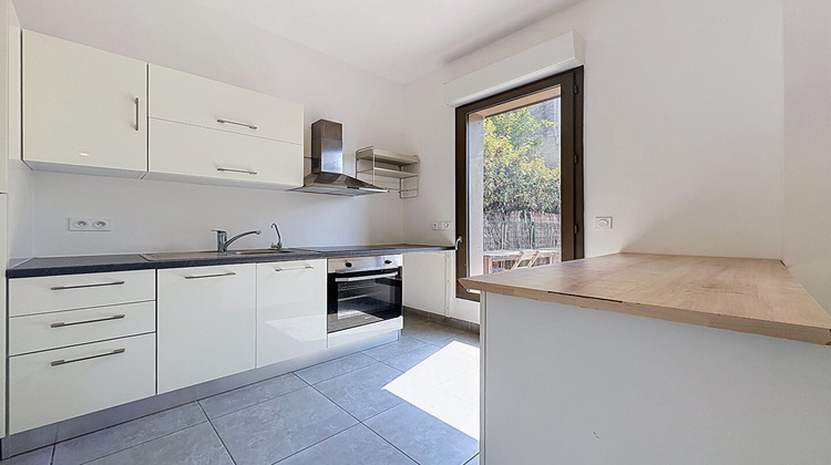 Ma-Cabane - Vente Appartement NANTERRE, 64 m²