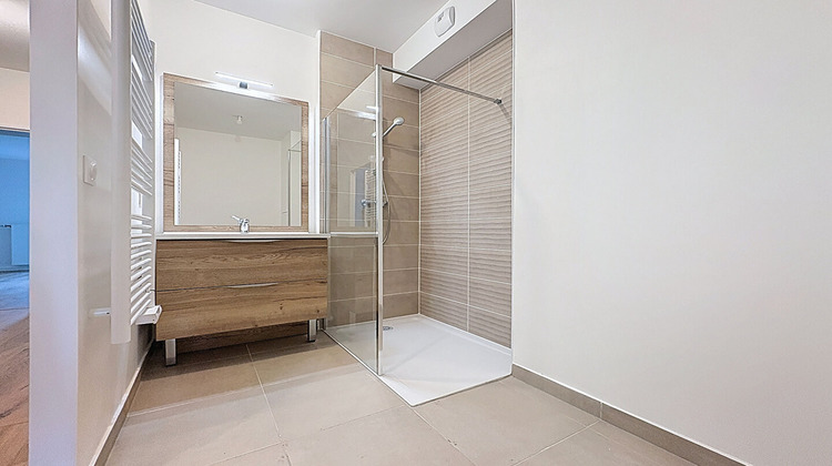 Ma-Cabane - Vente Appartement NANTERRE, 91 m²