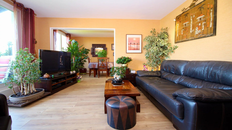 Ma-Cabane - Vente Appartement Neauphle-le-Château, 97 m²