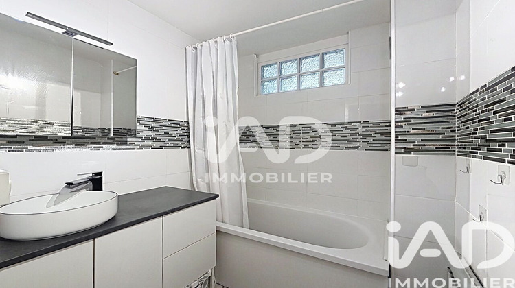 Ma-Cabane - Vente Appartement Neauphle-le-Château, 59 m²