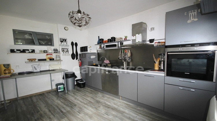 Ma-Cabane - Vente Appartement NERIS LES BAINS, 65 m²