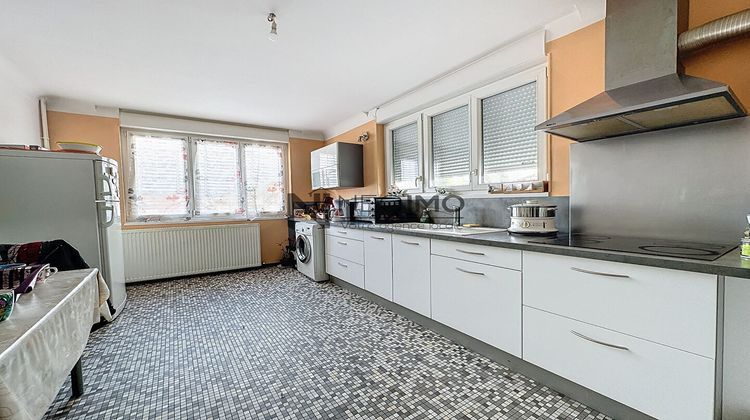 Ma-Cabane - Vente Appartement NEUFCHATEAU, 101 m²