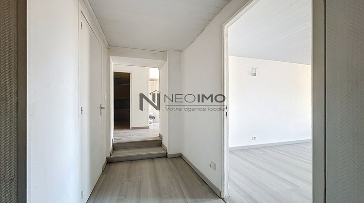 Ma-Cabane - Vente Appartement NEUFCHATEAU, 96 m²