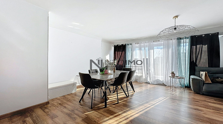 Ma-Cabane - Vente Appartement NEUFCHATEAU, 74 m²