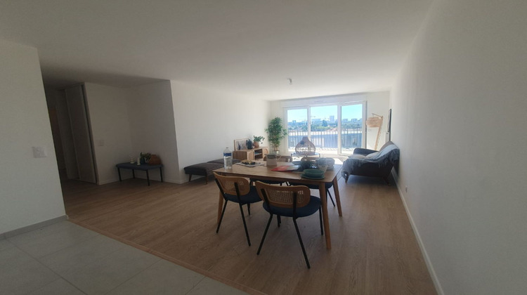 Ma-Cabane - Vente Appartement NEUILLY PLAISANCE, 66 m²