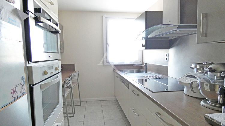 Ma-Cabane - Vente Appartement NEUILLY-SUR-MARNE, 58 m²