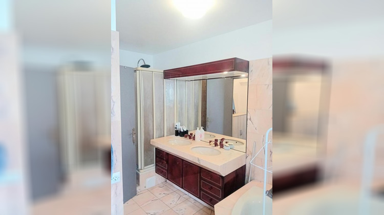 Ma-Cabane - Vente Appartement NEUILLY SUR MARNE, 103 m²