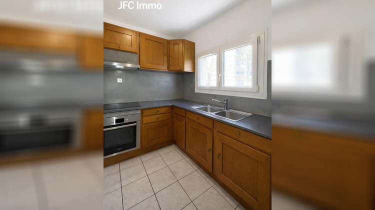 Ma-Cabane - Vente Appartement NEUILLY SUR MARNE, 47 m²