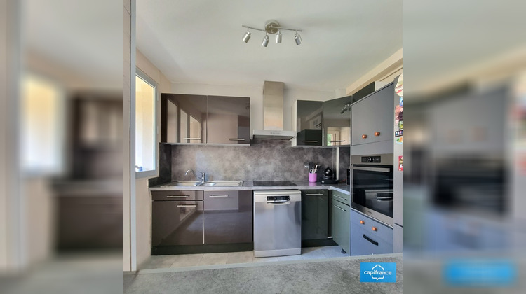 Ma-Cabane - Vente Appartement NEUILLY SUR MARNE, 75 m²