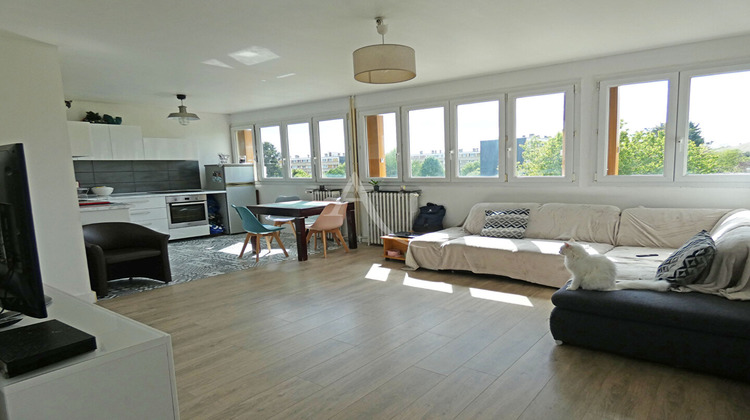 Ma-Cabane - Vente Appartement NEUILLY-SUR-MARNE, 65 m²