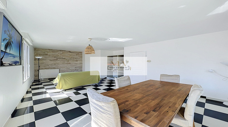 Ma-Cabane - Vente Appartement NEUILLY-SUR-MARNE, 66 m²