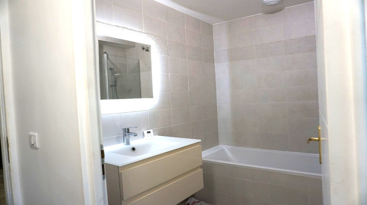 Ma-Cabane - Vente Appartement NEUILLY-SUR-SEINE, 96 m²