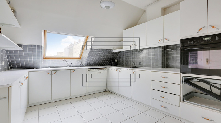 Ma-Cabane - Vente Appartement Neuilly-sur-Seine, 124 m²