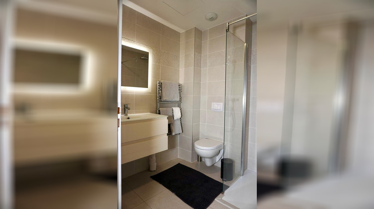 Ma-Cabane - Vente Appartement NEUILLY SUR SEINE, 76 m²