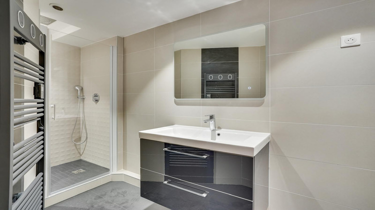 Ma-Cabane - Vente Appartement NEUILLY-SUR-SEINE, 92 m²