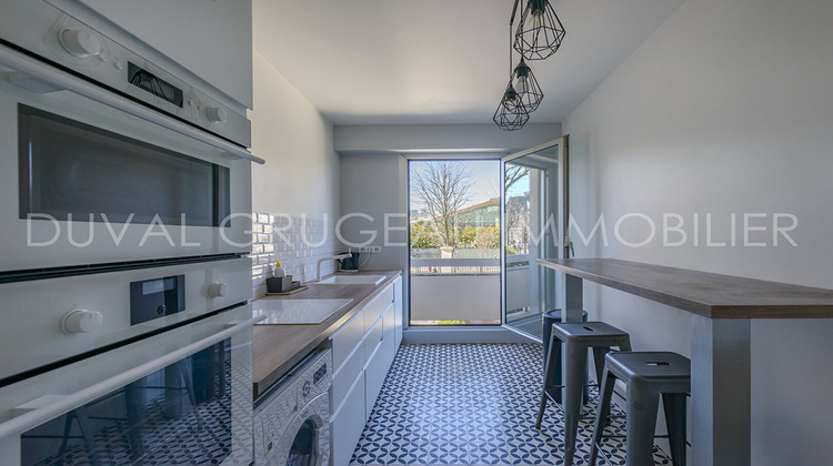 Ma-Cabane - Vente Appartement NEUILLY-SUR-SEINE, 64 m²