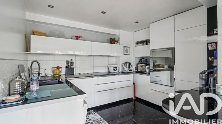 Ma-Cabane - Vente Appartement Neuilly-sur-Seine, 82 m²