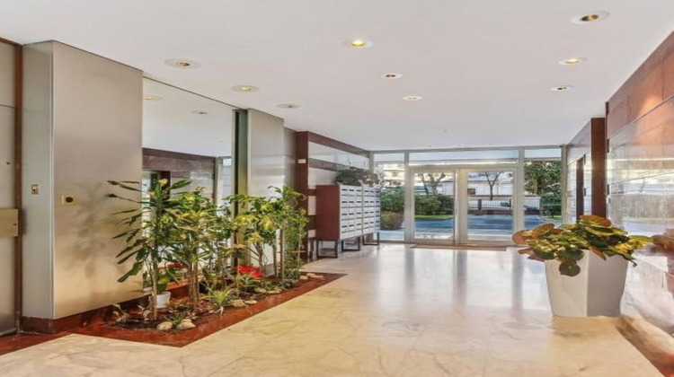 Ma-Cabane - Vente Appartement NEUILLY-SUR-SEINE, 57 m²