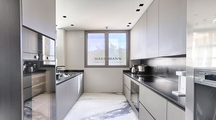 Ma-Cabane - Vente Appartement NEUILLY-SUR-SEINE, 169 m²