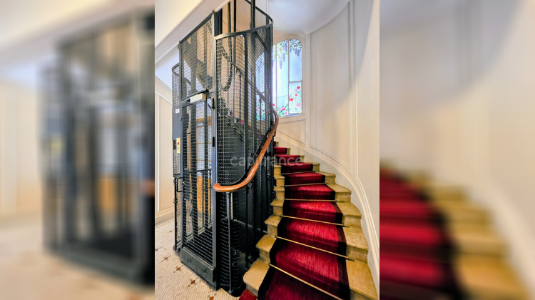 Ma-Cabane - Vente Appartement NEUILLY SUR SEINE, 110 m²