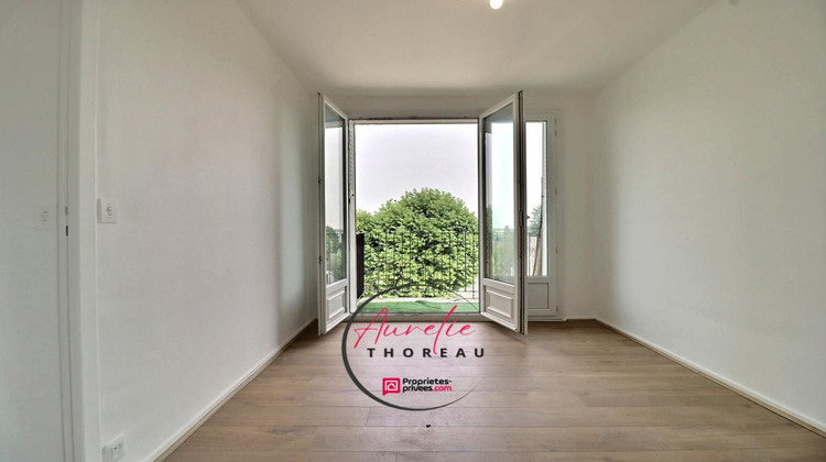 Ma-Cabane - Vente Appartement NEUVILLE AUX BOIS, 65 m²