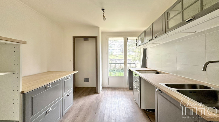 Ma-Cabane - Vente Appartement NEUVILLE-SUR-SAONE, 70 m²