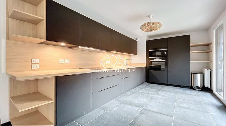 Ma-Cabane - Vente Appartement Neuville-sur-Saône, 66 m²