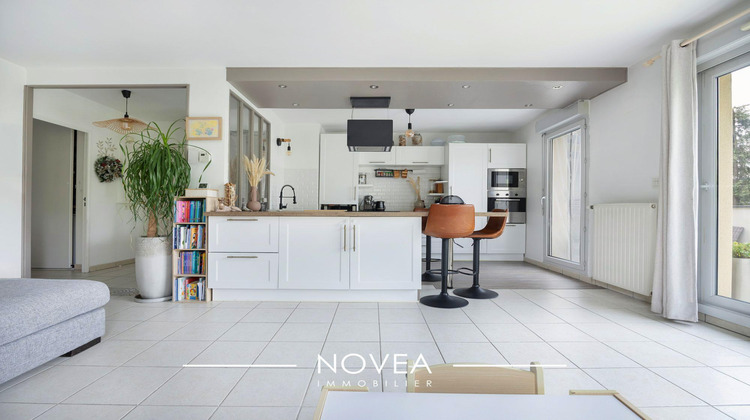 Ma-Cabane - Vente Appartement Neuville-sur-Saône, 66 m²