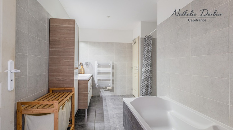 Ma-Cabane - Vente Appartement NEYRON, 85 m²