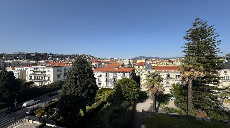 Ma-Cabane - Vente Appartement NICE, 61 m²