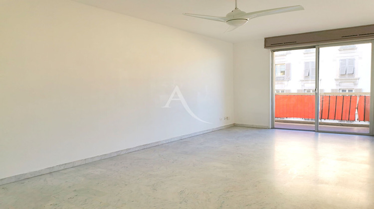 Ma-Cabane - Vente Appartement NICE, 64 m²