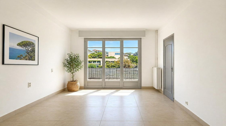 Ma-Cabane - Vente Appartement NICE, 50 m²