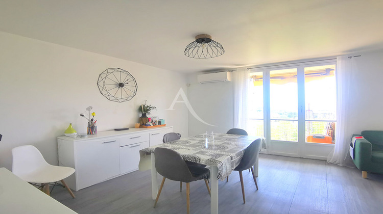 Ma-Cabane - Vente Appartement NICE, 64 m²
