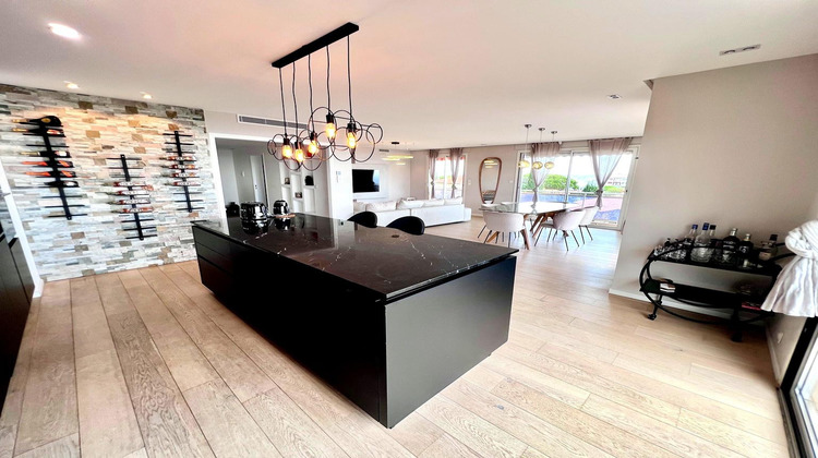 Ma-Cabane - Vente Appartement Nice, 131 m²