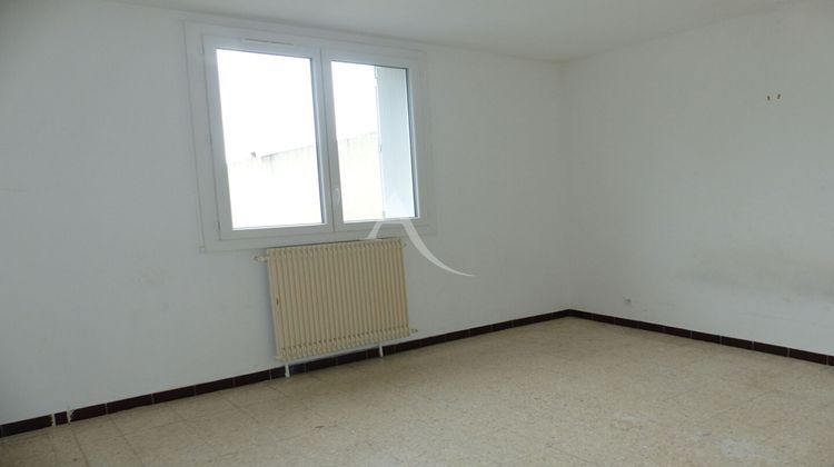 Ma-Cabane - Vente Appartement NIMES, 61 m²