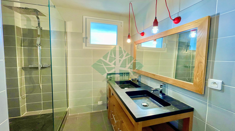 Ma-Cabane - Vente Appartement Nîmes, 56 m²