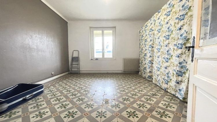 Ma-Cabane - Vente Appartement Nîmes, 64 m²